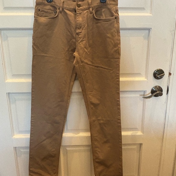 Banana Republic men’s Traveler pants in khaki color - Picture 5 of 6
